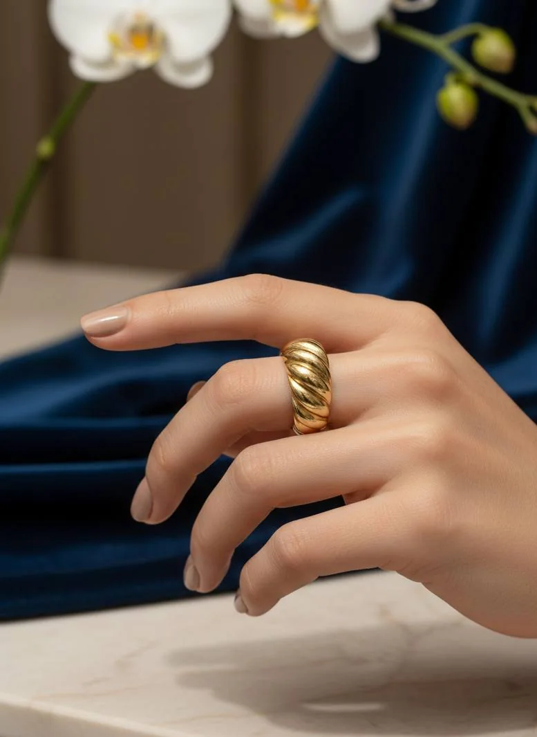 Sculpted Gold Ring