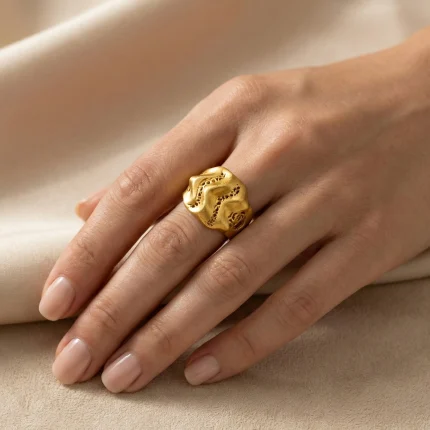 21K yellow gold ripple wave statement ring for women, 6.30 grams